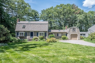 261 Central St, Framingham, MA 01701