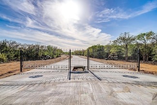 1608 Private Access 60200, Burleson, TX 76028