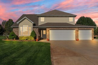 11530 Jay St, Crown Point, IN 46307