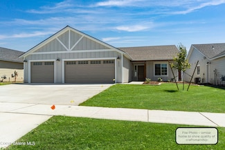 8989 W Swather Ave, Rathdrum, ID 83858