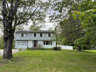 110 Elm St, North Berwick, ME 03906