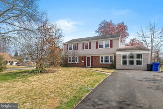 2817 Spiral Ln, Bowie, MD 20715