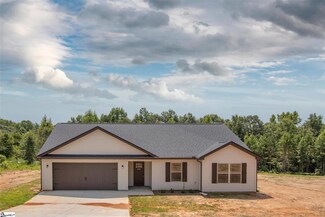 325 W Mill St, Gray Court, SC 29645