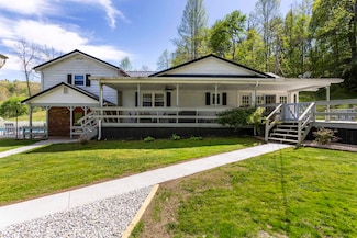 15843 State Route 854, Rush, KY 41168