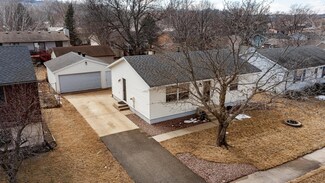 708 32nd Ct NE, Rochester, MN 55906