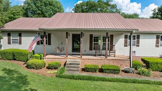 480 Old Nashville Loop 3 Rd, Woodburn, KY 42170