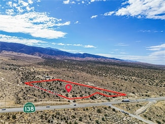 30002 263rd St E, Llano, CA 93544