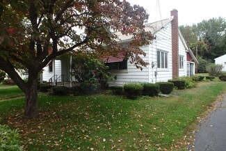 55 Shulde Ln, Wyoming, PA 18644