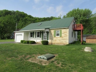 31757 Highway 52, Guttenberg, IA 52052