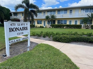 473 12th Ave S Unit B2, Naples, FL 34102