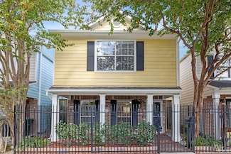 1010 Saulnier St, Houston, TX 77019