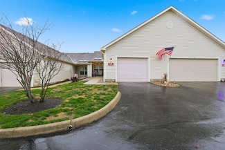 526 Market St Unit 526, Lithopolis, OH 43136