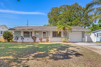 6684 26th St N, Saint Petersburg, FL 33702