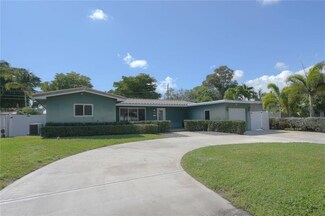 140 SE 6th Ct, Pompano Beach, FL 33060