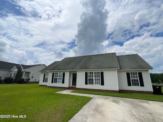2148 Braselton Dr, Winterville, NC 28590