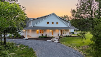 2825 Oregon Rd, Milton, TN 37118