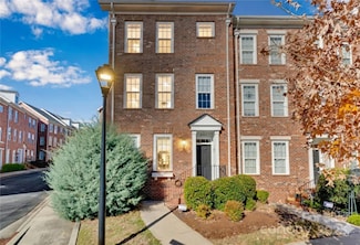 2305 Silver Crescent Dr, Charlotte, NC 28273