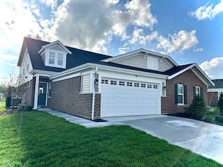 6040 Bluecrest Dr, Lincoln Township, IN 46234