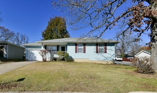 231 Spring Meadow Pkwy, Branson, MO 65616
