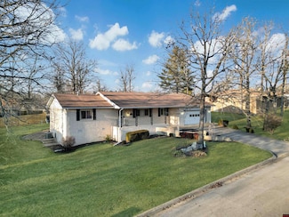 1710 Brentwood Dr, Mountain Home, AR 72653