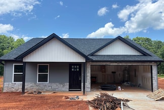 772 Darwin Rd, Gaffney, SC 29340