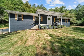2568 White Oak Grove Rd, Morristown, TN 37813