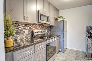 1819 Babcock Rd Unit 109, San Antonio, TX 78229