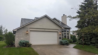 511 Marborough Dr, Fort Wayne, IN 46804