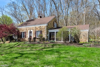 223 Lambertville Hq Rd, Stockton, NJ 08559