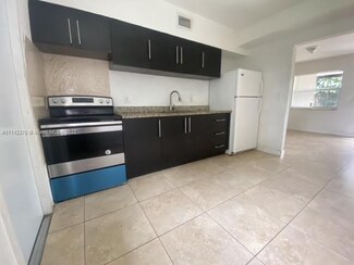 921 NW 101st St, Miami, FL 33150