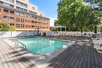20 Webster St Unit 304, Brookline, MA 02446