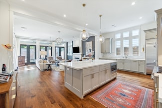 505 Redan St, Houston, TX 77009
