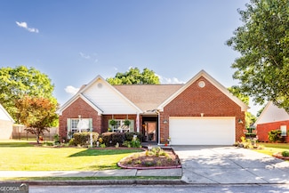381 Crossroads Dr, Social Circle, GA 30025