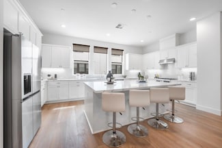 2180 Corsair St, Alameda, CA 94501