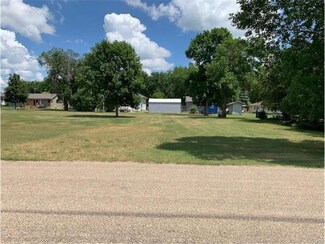 05 Poole Poole St, Hendricks, MN 56136