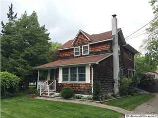 724 Pennsylvania Ave, Pine Beach, NJ 08741