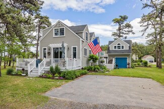21 Norwood Ln, Kennebunkport, ME 04046