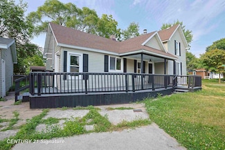 1109 Lewis St, Bay City, MI 48706