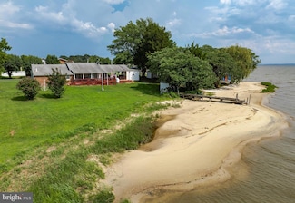 20395 Bowles Rd, Coltons Point, MD 20626