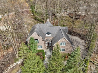 21480 Lujon Ct, Northville, MI 48167