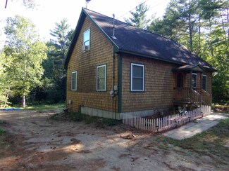 416 N Desmond Dr, East Wakefield, NH 03830
