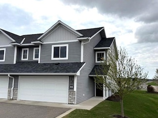 669 Roberts Rd, Sartell, MN 56377