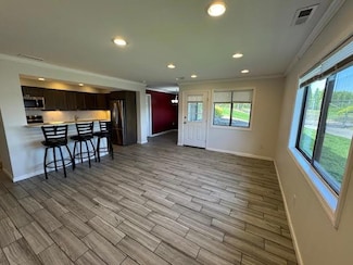 350 N Water St Unit 1-7, Newburgh, NY 12550