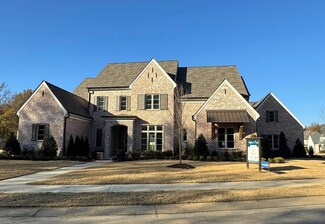 595 Lambs Brook Ln, Collierville, TN 38017