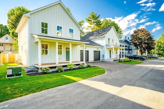 15 Magnolia Ln Unit 15, Gardiner, ME 04345