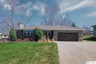 1205 S 165th St, Omaha, NE 68130