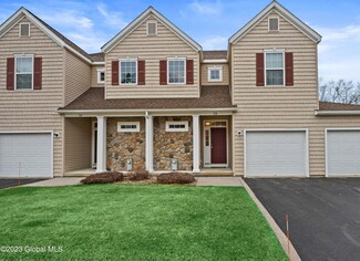 28 Knollwood Hollow, Ballston Spa, NY 12020