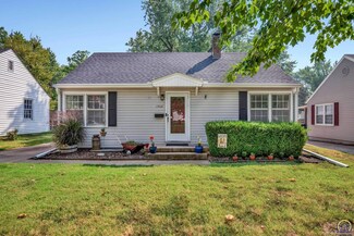 1928 SW Randolph Ave, Topeka, KS 66604