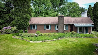 135 N Benbrook Rd, Butler, PA 16001