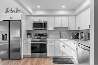 500 Glendale Ave Unit 6, Bridgeport, CT 06606